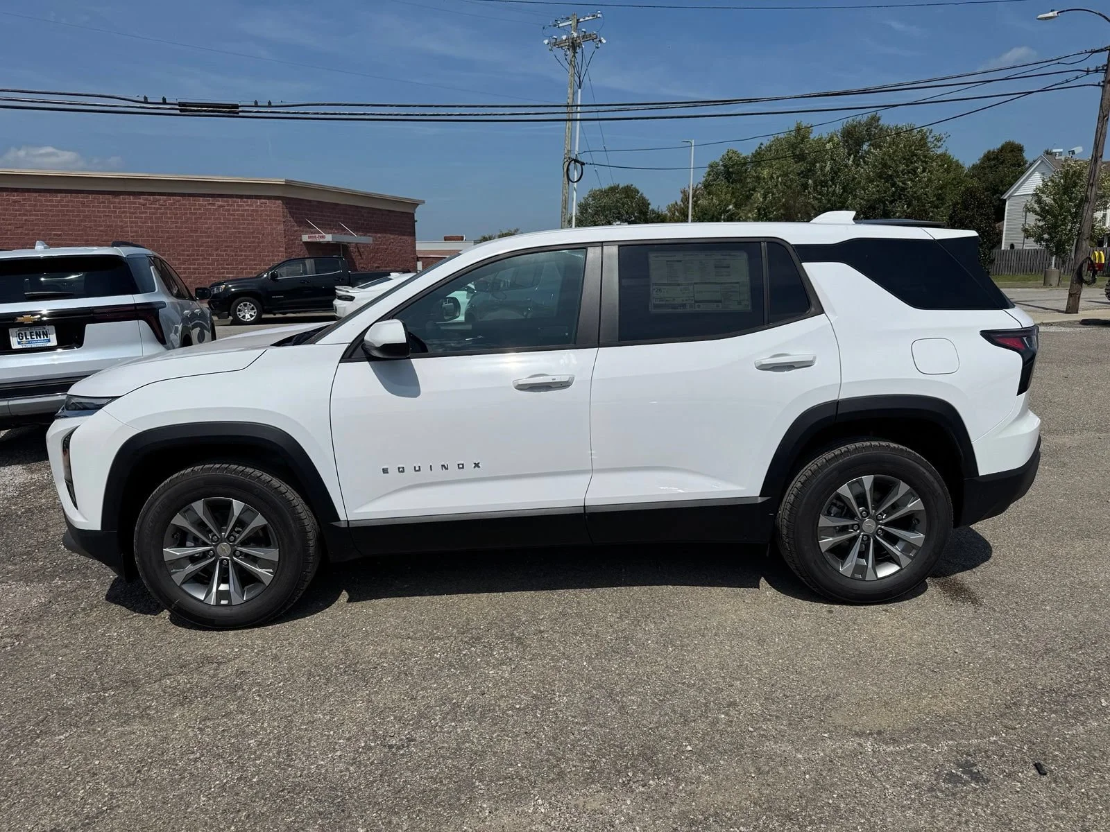 2027 Chevrolet Equinox LT - Photo 3