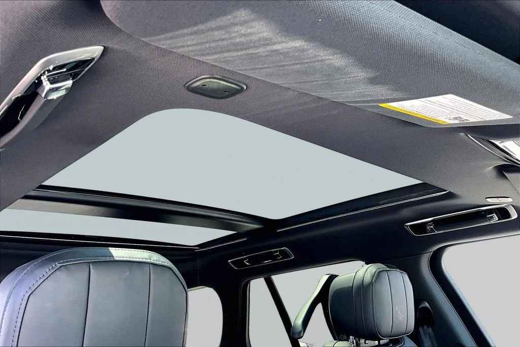 2026 Land Rover Range Rover SE - Photo 25