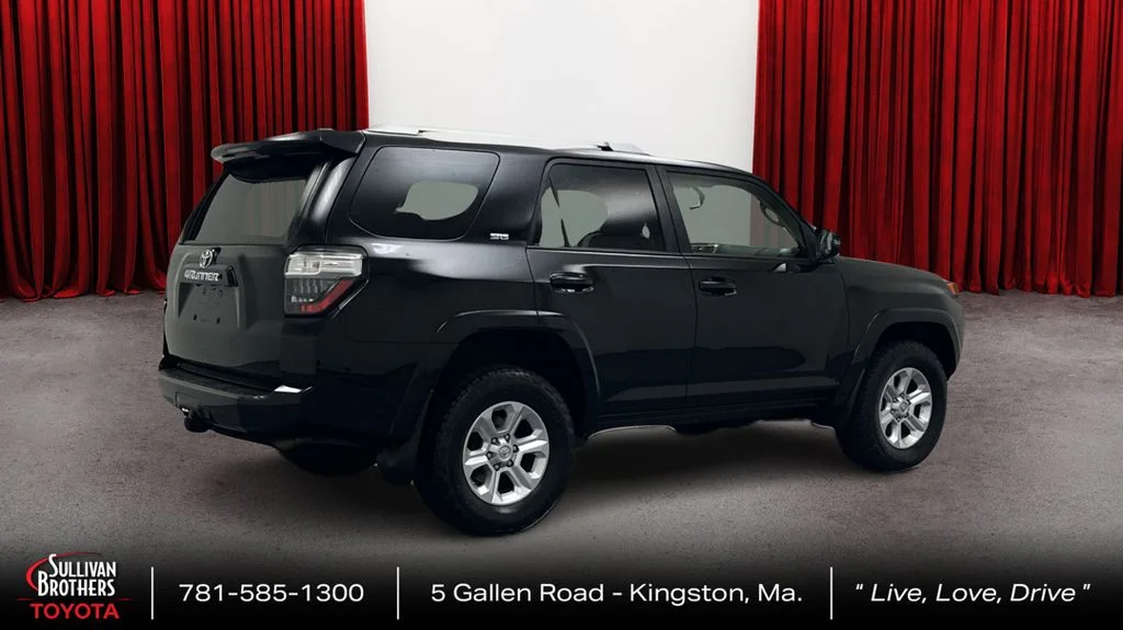 Certified Used 2017 Black Toyota SR5 Premium image 5