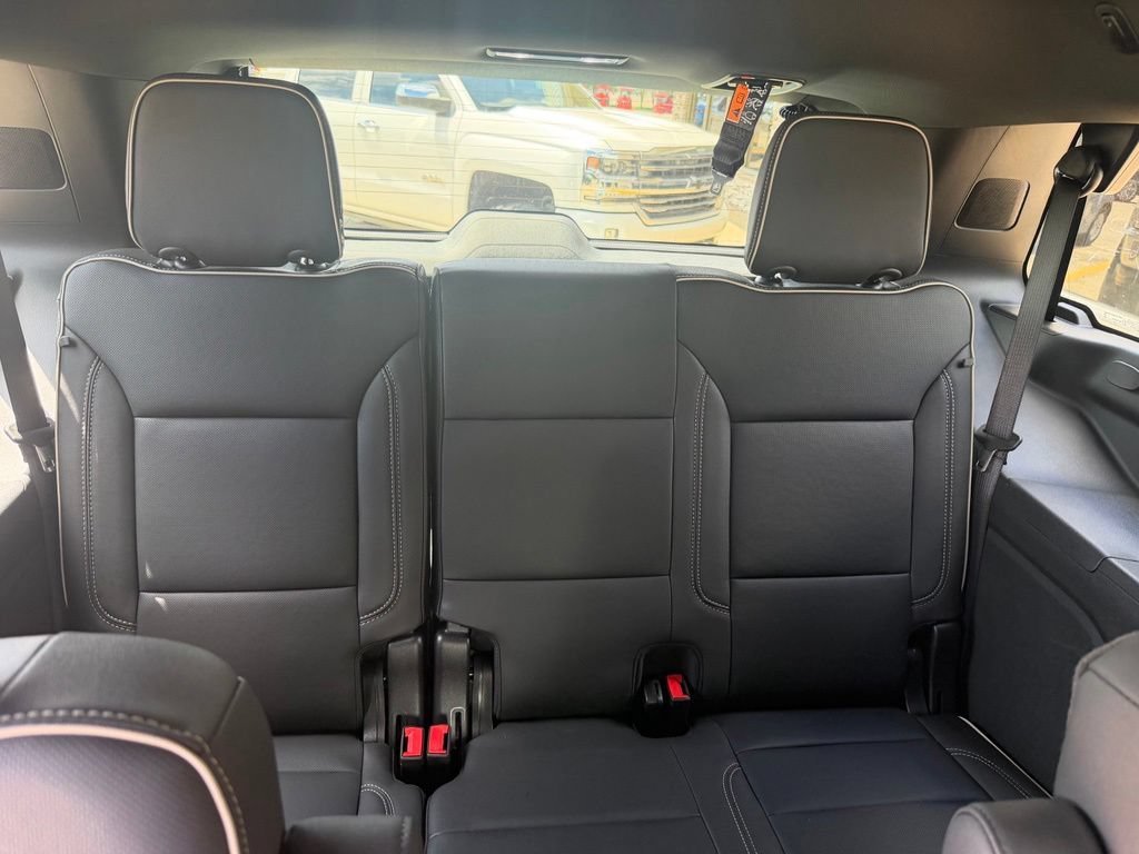 2026 Chevrolet Tahoe Premier - Photo 28