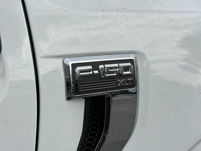 New 2026 Oxford White Ford XLT image 48