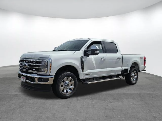 New 2026 Star White Metallic Tri-Coat Ford F-250® Lariat® image 4