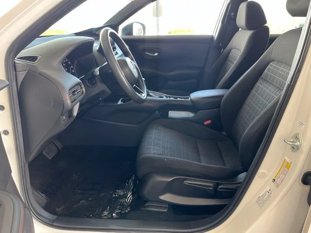 Used 2025 Platinum White Pearl Honda Sport image 36