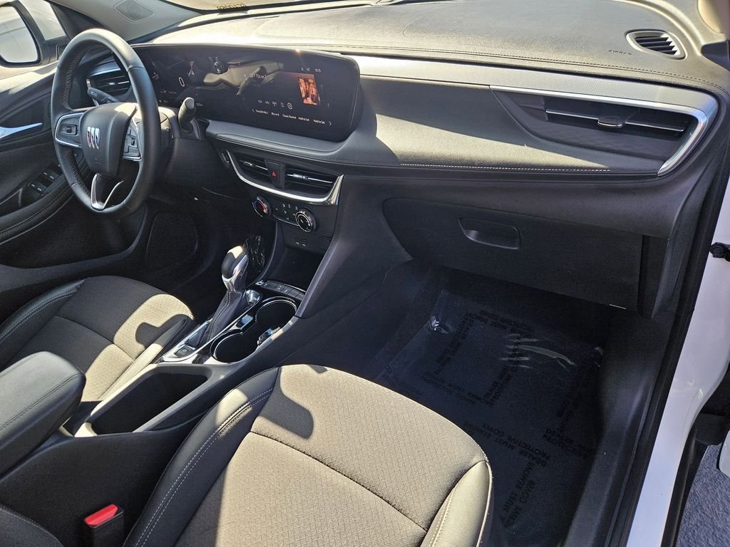 Used 2024 Summit White Buick Preferred image 30