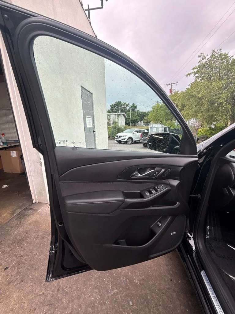 Used 2023 Black Chevrolet High Country image 14