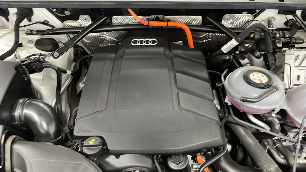 Used 2022 Ibis White Audi 55 Premium image 28
