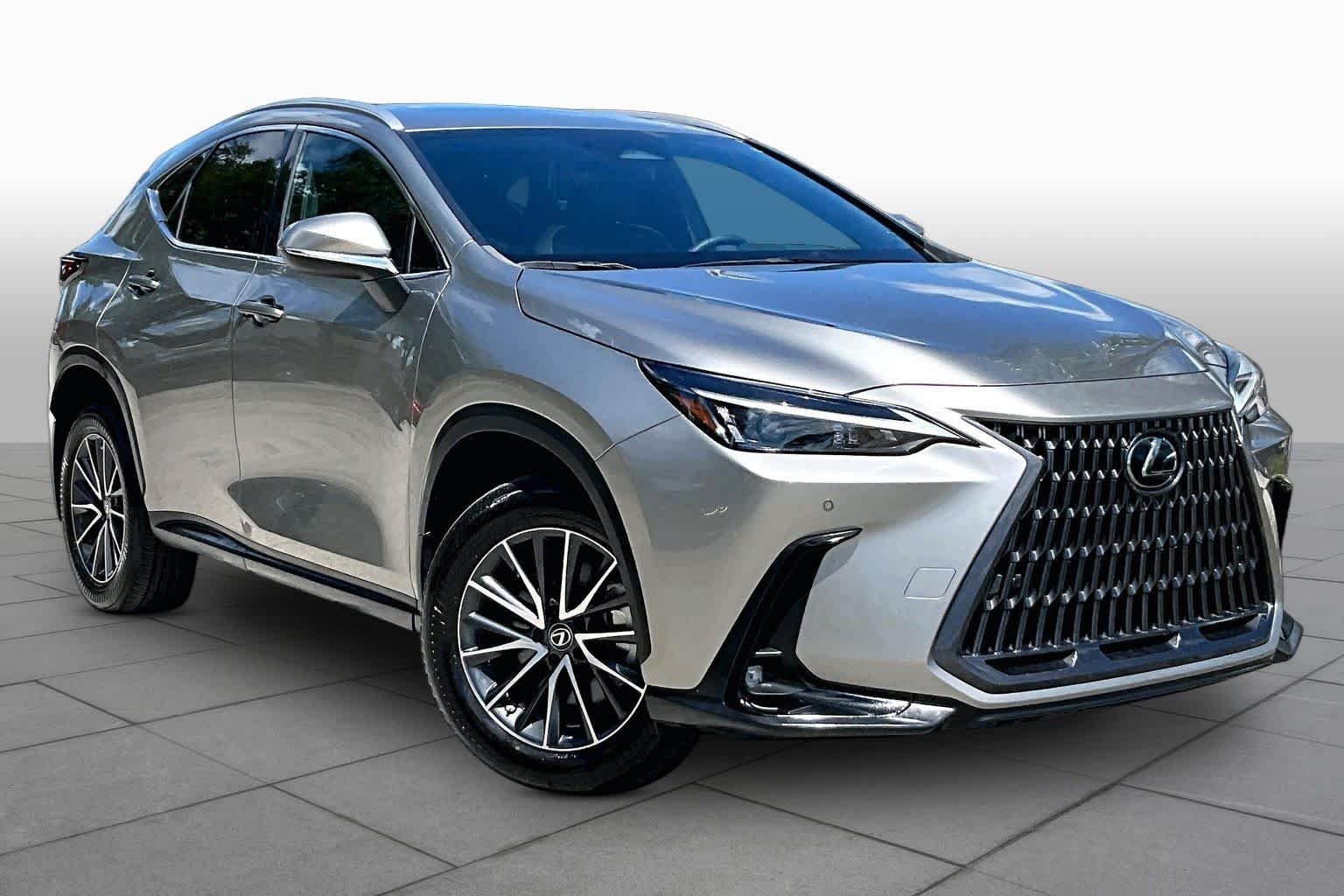 Used 2023 Atomic Silver Lexus Premium image 3