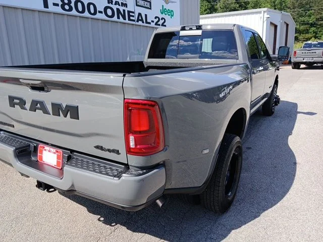 New 2026 Ceramic Gray Clear-Coat Exterior Paint RAM Laramie image 3