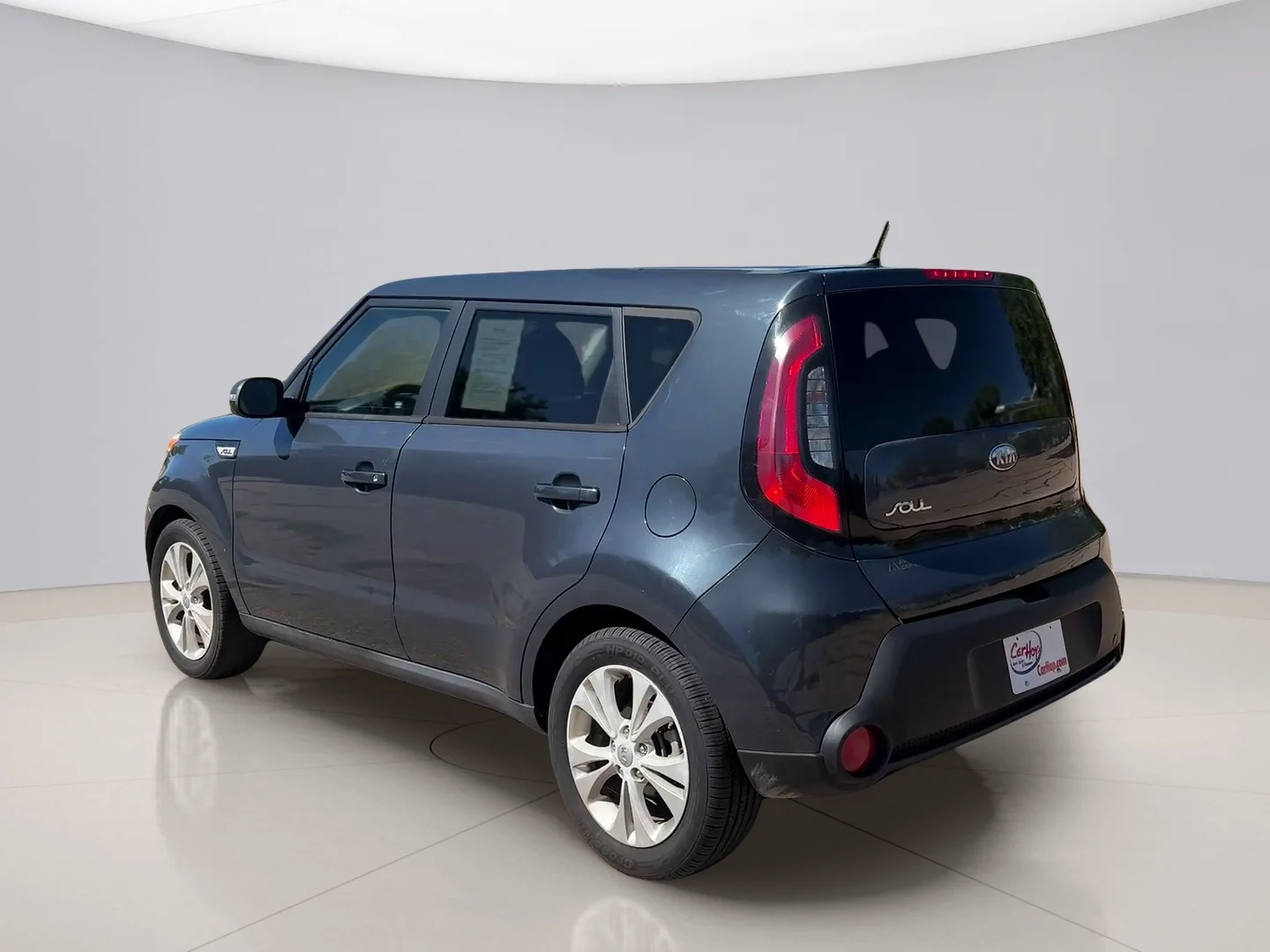 Used 2014 Blue Kia GLS+ image 3