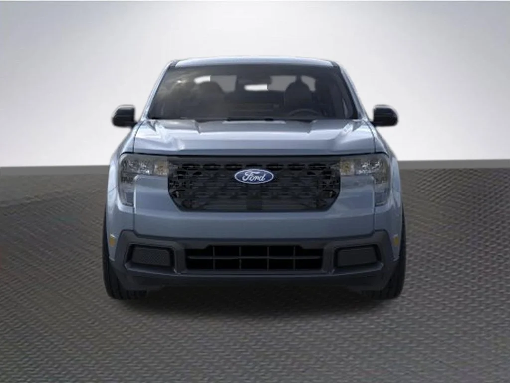 New 2026 Azure Gray Metallic Tri-Coat Ford XLT image 6