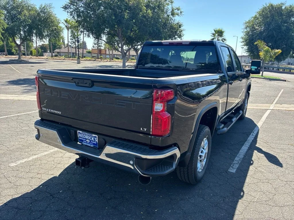 New 2026 Black Chevrolet LT image 3