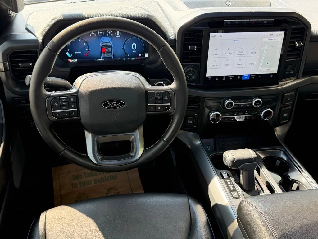 Used 2024 Black Ford XLT image 16