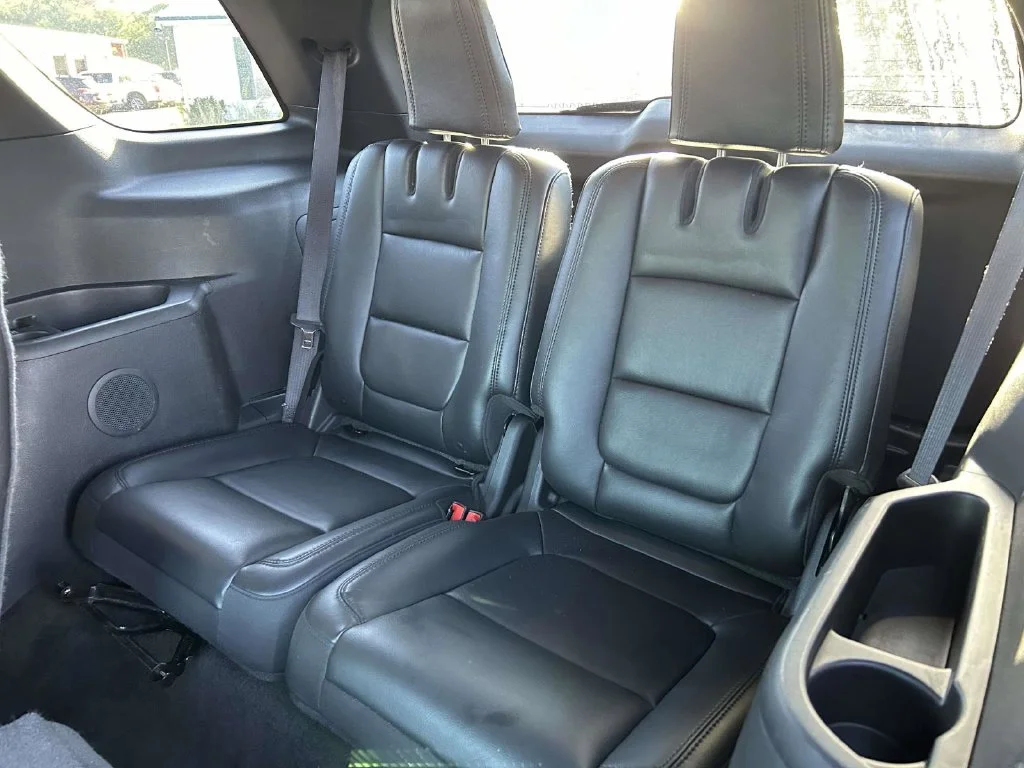 Used 2013 Black Ford XLT image 13