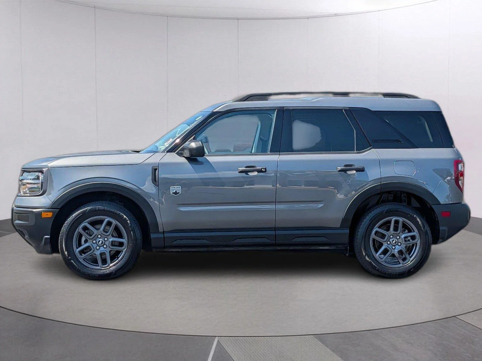 Used 2025 Carbonized Gray Ford Big Bend image 2