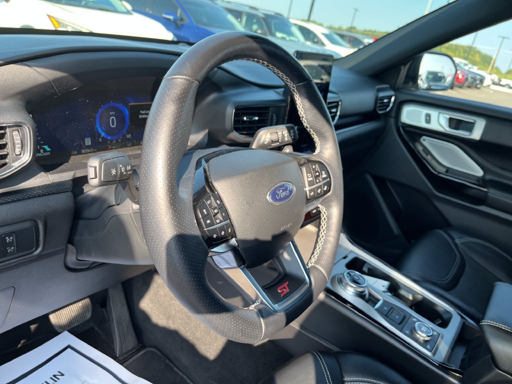 Used 2022 Gray Ford ST image 14