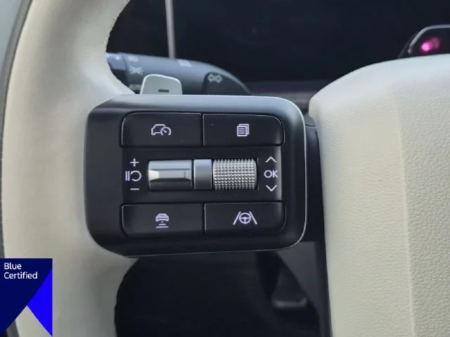 Used 2024 Silver Hyundai Calligraphy image 18
