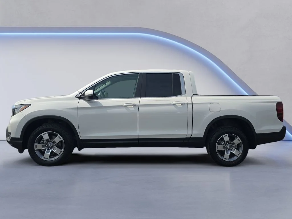 New 2026 Platinum White Pearl Honda RTL image 2
