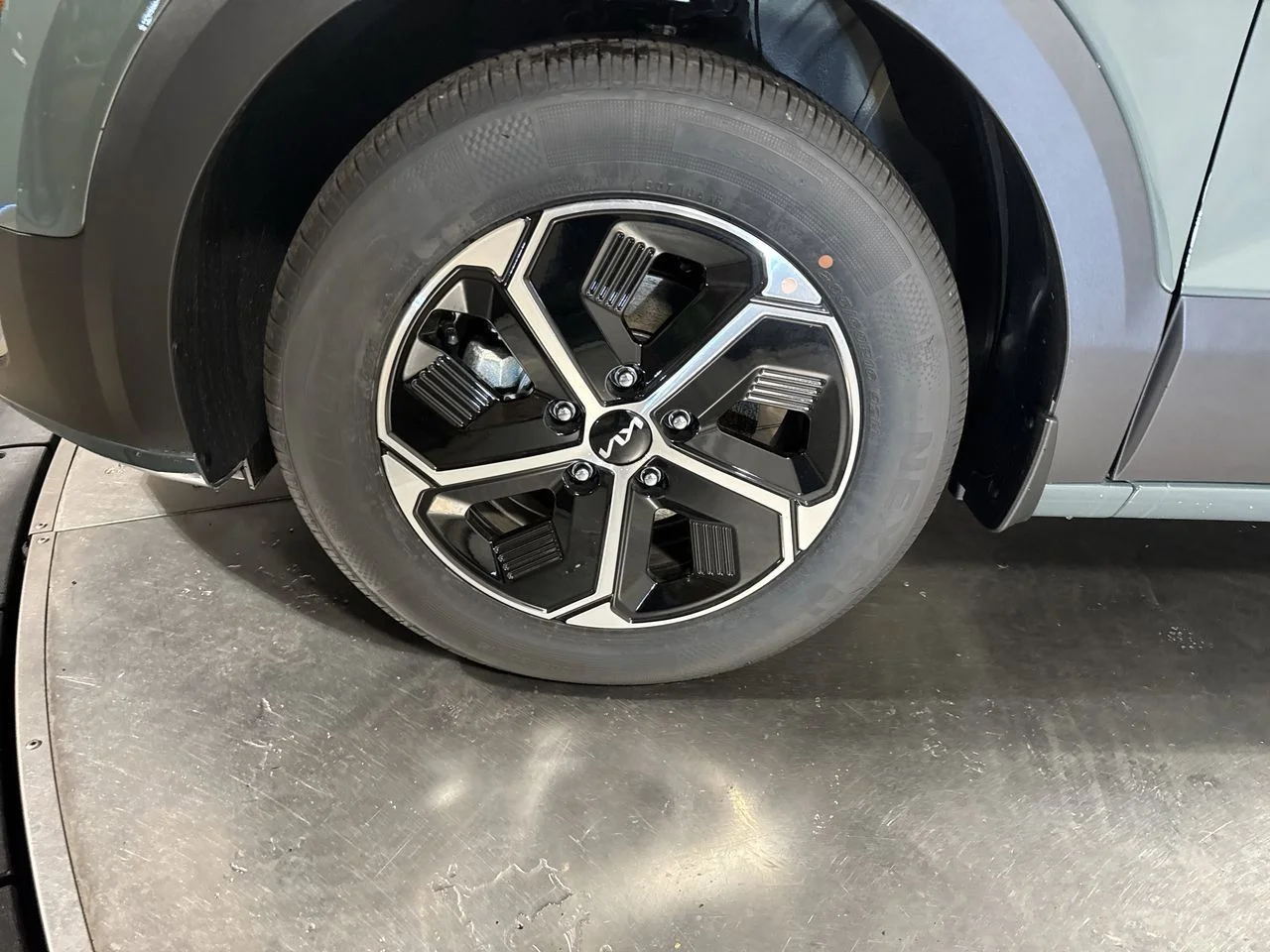 New 2026 Green Kia EX image 13
