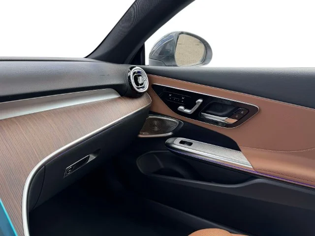 New 2027 Graphite Grey Metallic Mercedes-Benz CLE 300 image 23