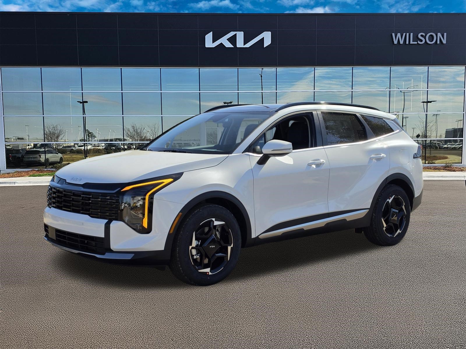 New 2027 Snow White Pearl Kia EX image 8
