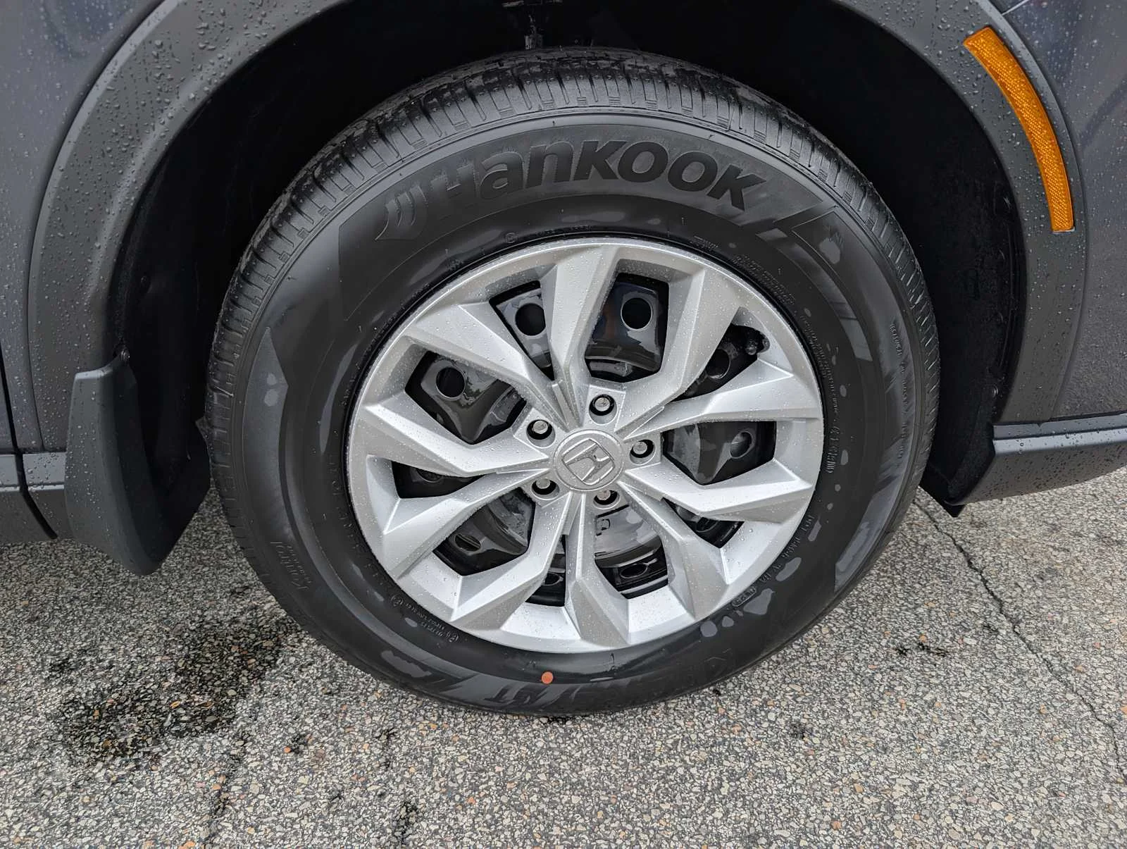 New 2026 Meteorite Gray Metallic Honda LX image 3