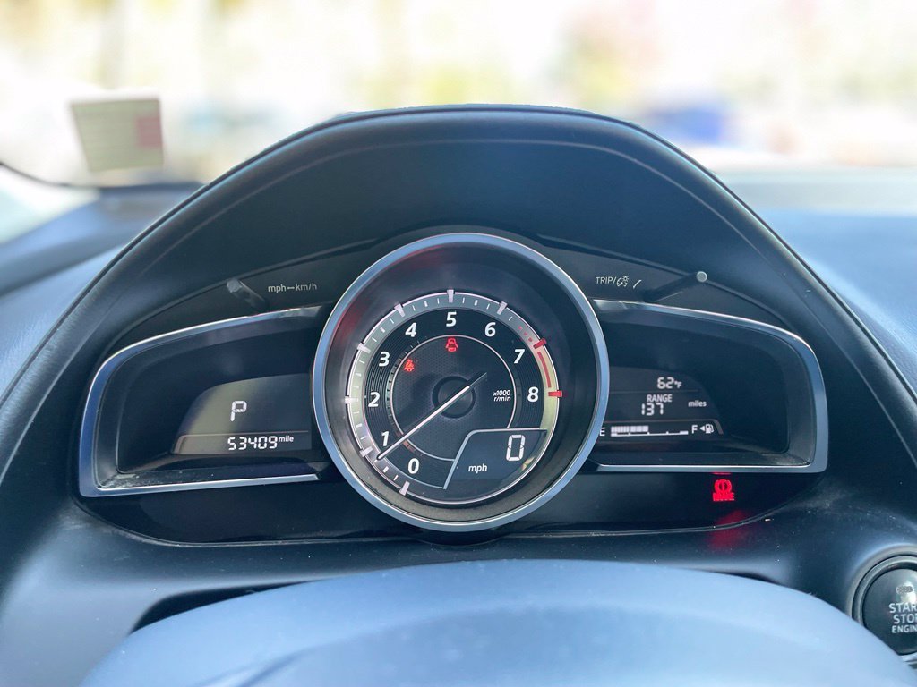 Used 2017 Dynamic Blue Mica Mazda Grand Touring image 13