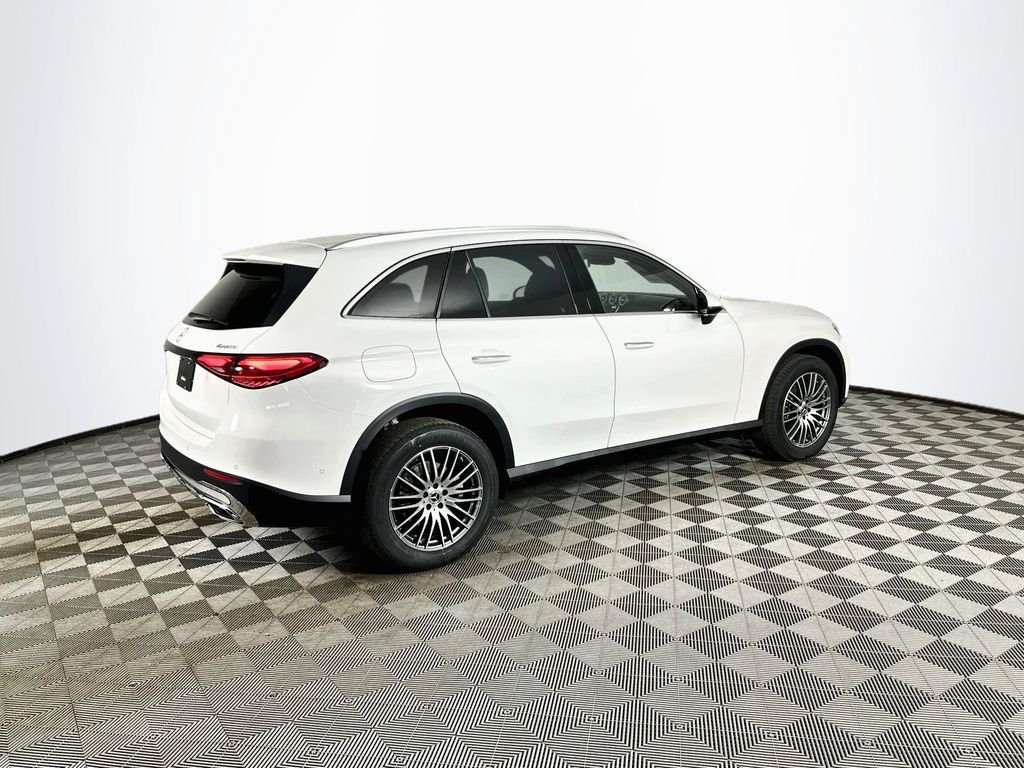 New 2026 Polar White Mercedes-Benz GLC 300 image 7