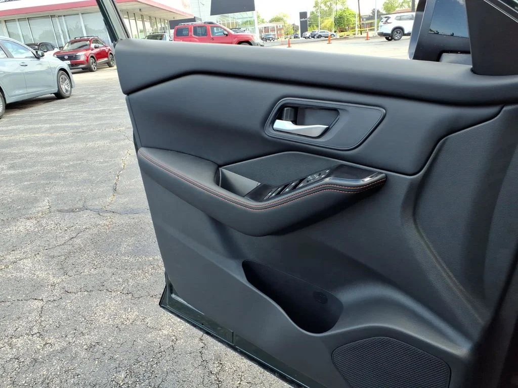 New 2026 Obsidian Green Pearl Nissan Rock Creek® image 20