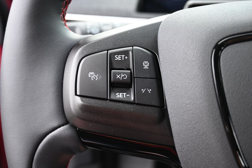 Used 2025 Magenta Ford Premium image 31