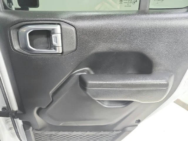 Used 2023 White Jeep Sport S image 38