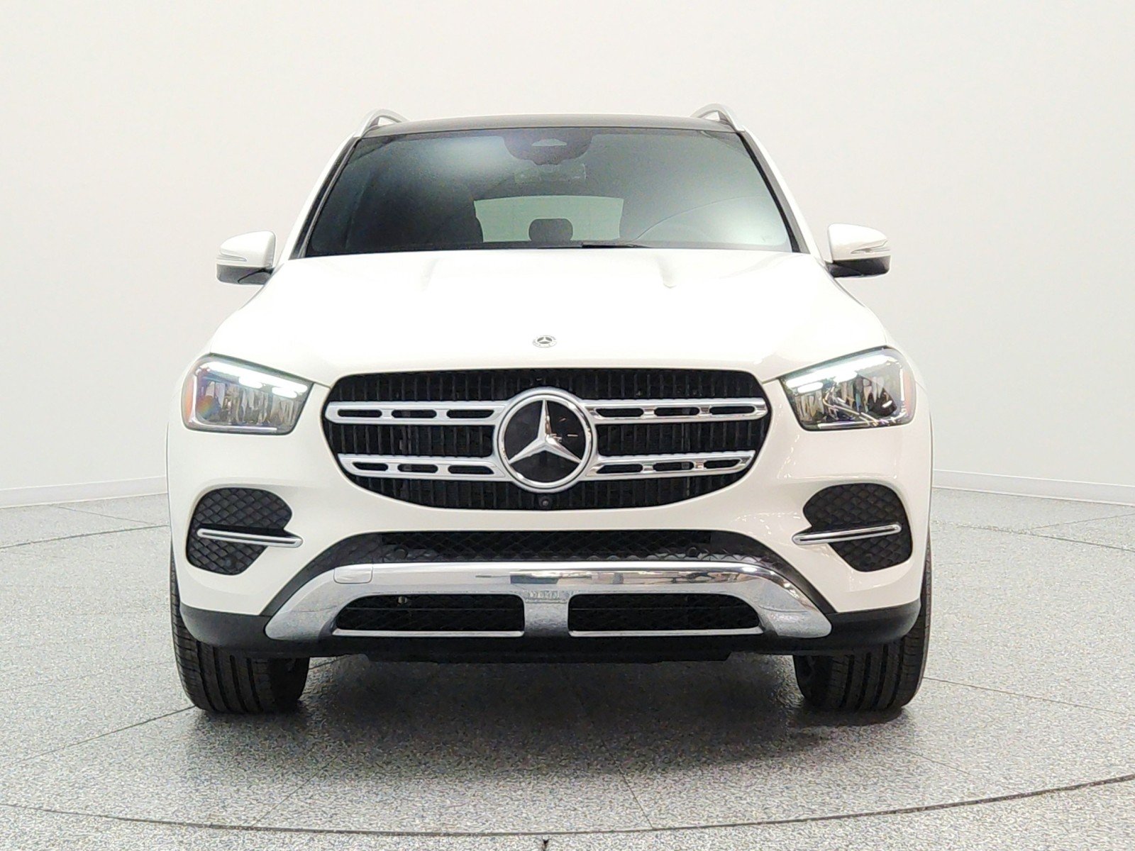 Certified Used 2024 Polar White Mercedes-Benz GLE 350 4MATIC® SUV image 2