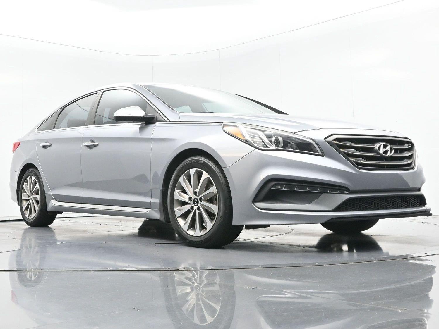 Used 2016 Symphony Silver Hyundai 2.4L Sport image 40