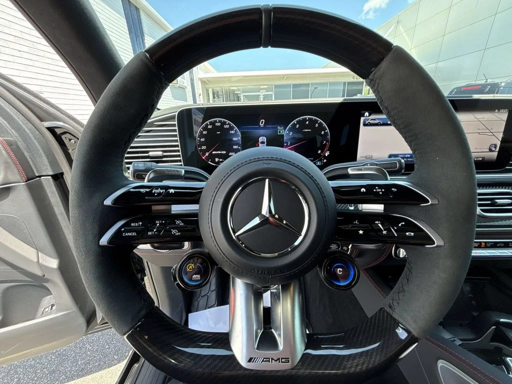 Used 2026  Mercedes-Benz GLE 63 S AMG® image 11