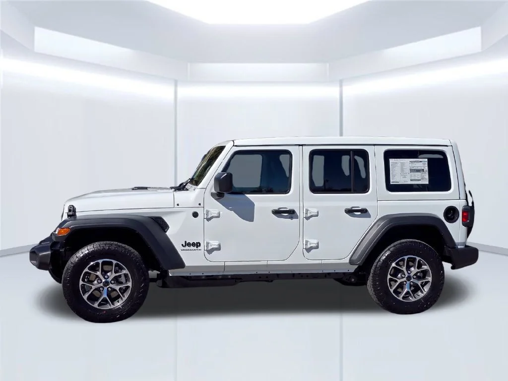 New 2027 White/off-white Jeep Sport S image 17
