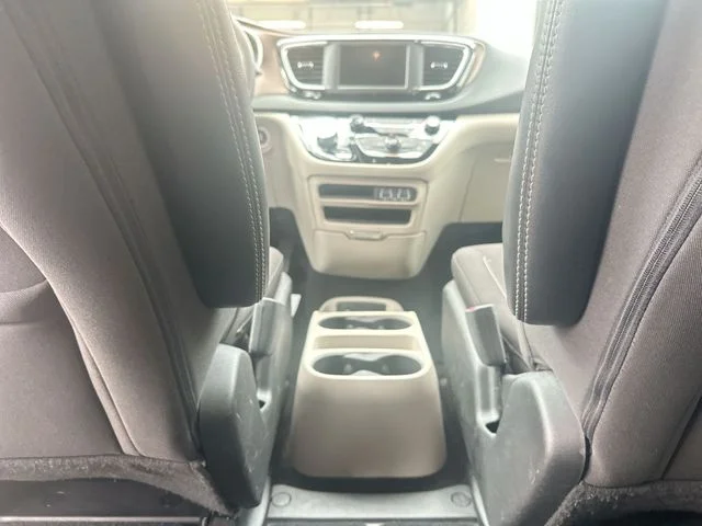 Certified Used 2023 Silver Chrysler LX image 22