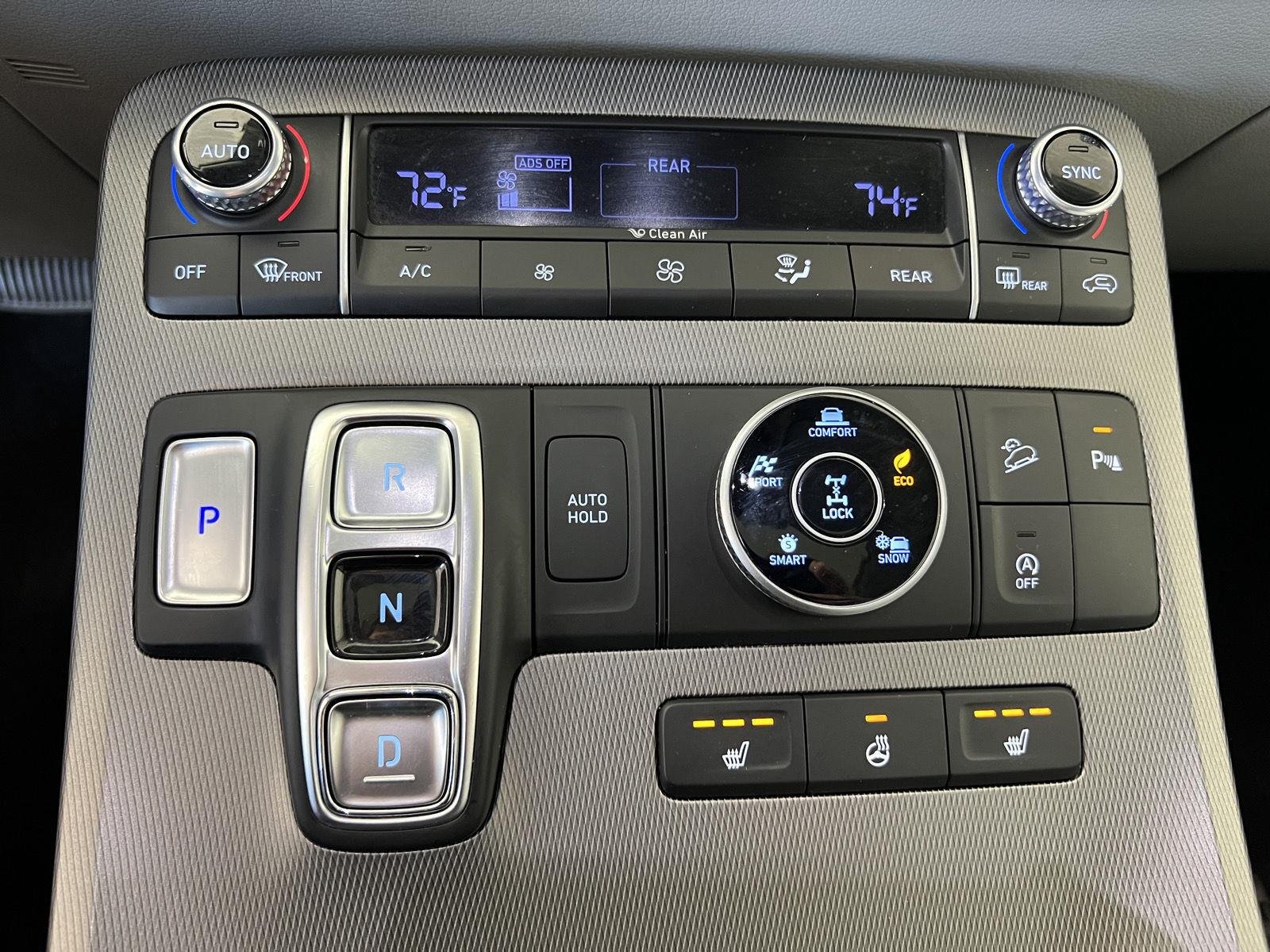 Used 2021 Gy Hyundai  image 25