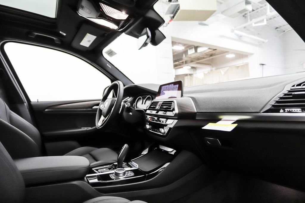 Used 2021 Alpine White BMW xDrive30i image 43