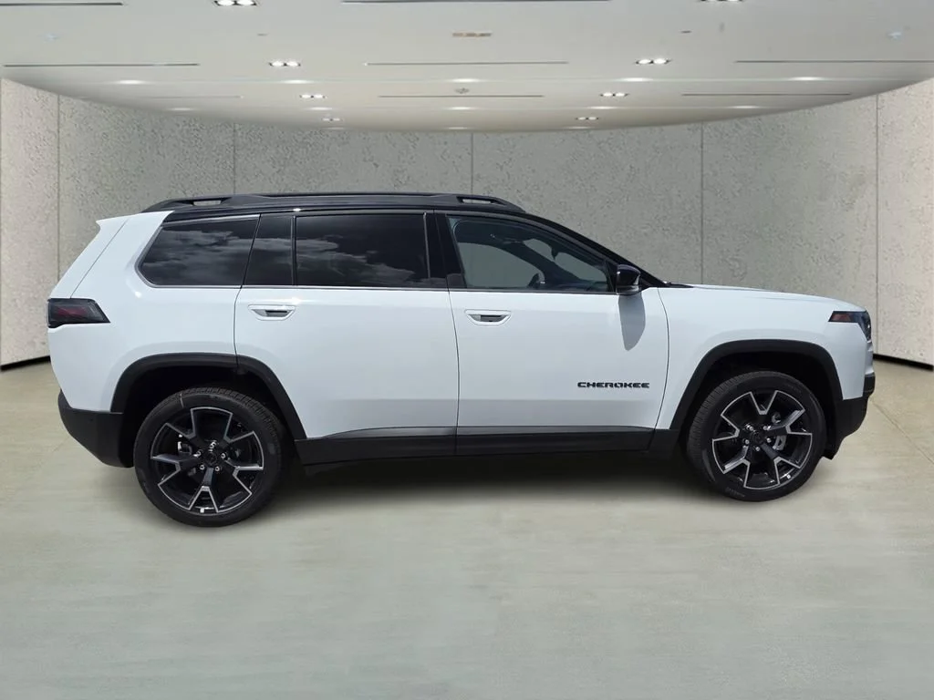 New 2026 Bright White Clear-Coat Exterior Paint Jeep Overland image 3