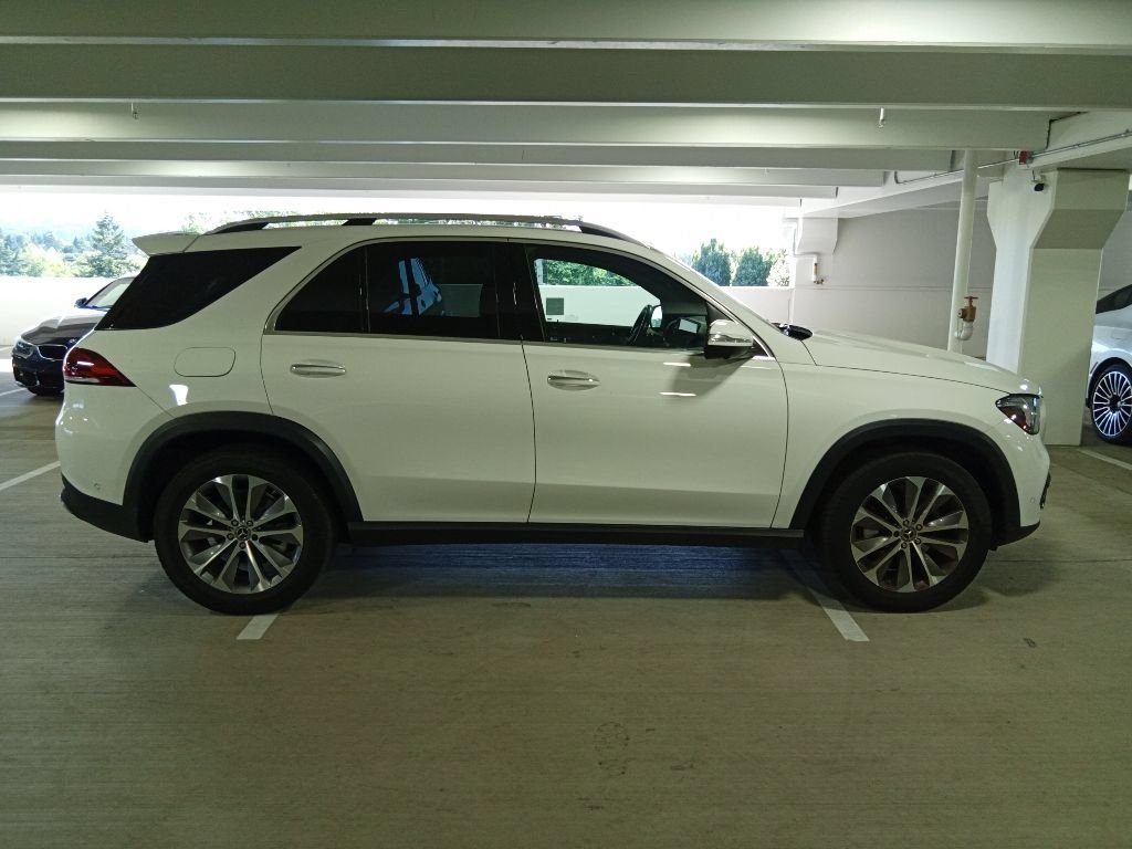 Used 2023 White Mercedes-Benz GLE 350 image 4