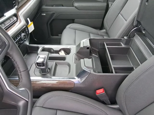 New 2026 Summit White Chevrolet LT Trail Boss image 18