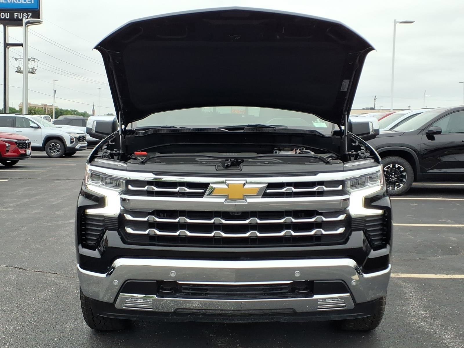 2026 Chevrolet Silverado 1500 LTZ - Photo 22