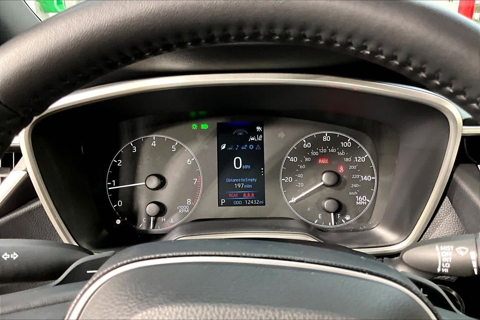 Used 2025 Wind Chill Pearl Toyota SE image 25