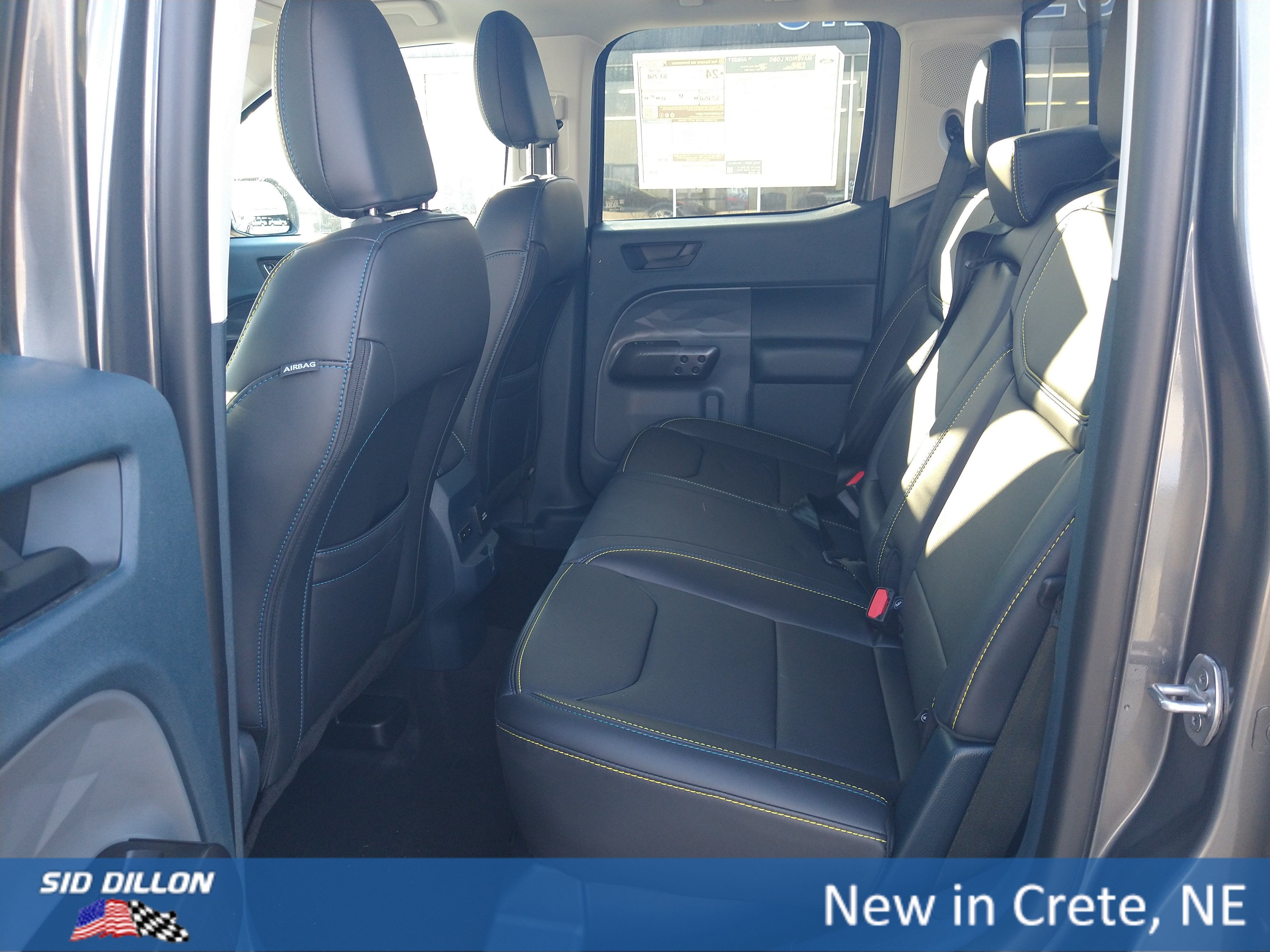 New 2026 Carbonized Gray Metallic Ford Lobo High image 5