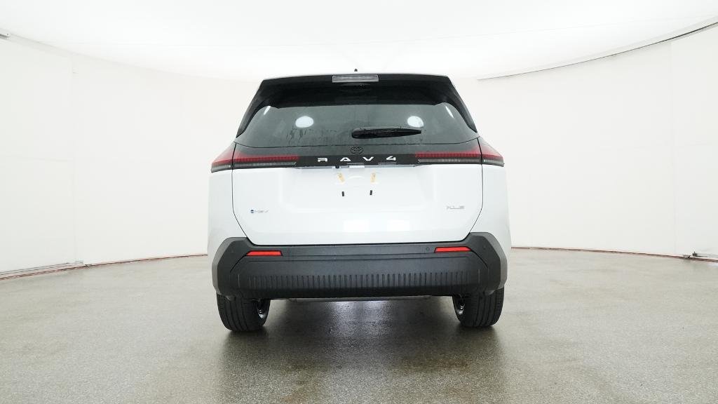 New 2026 Wind Chill Pearl Toyota XLE Premium image 14