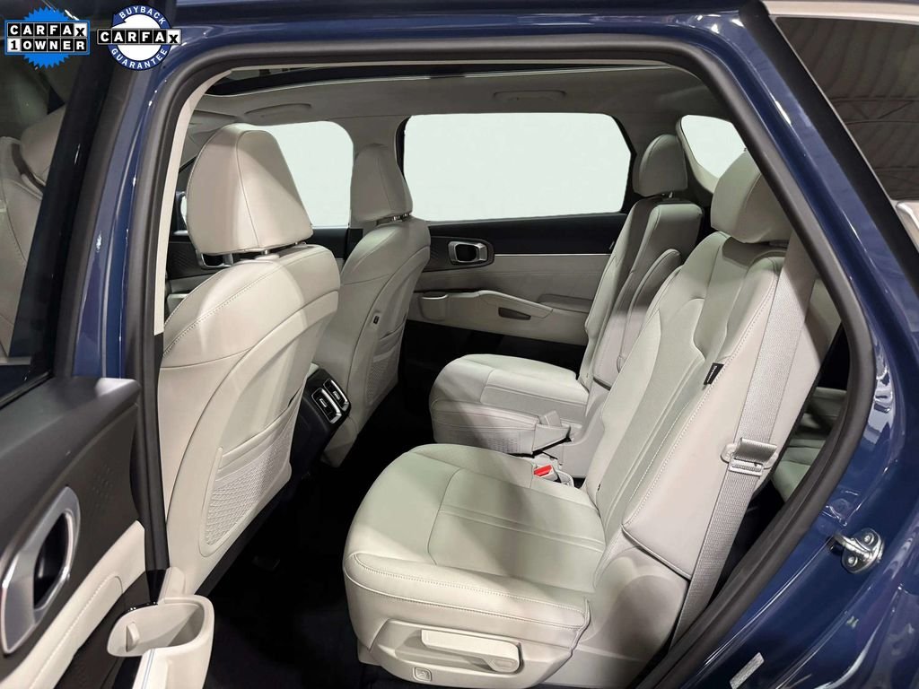 Used 2025 Midnight Kia SX image 23