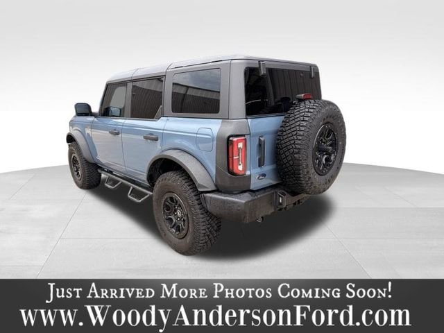 Used 2024 Azure Gray Metallic Ford Wildtrak image 4