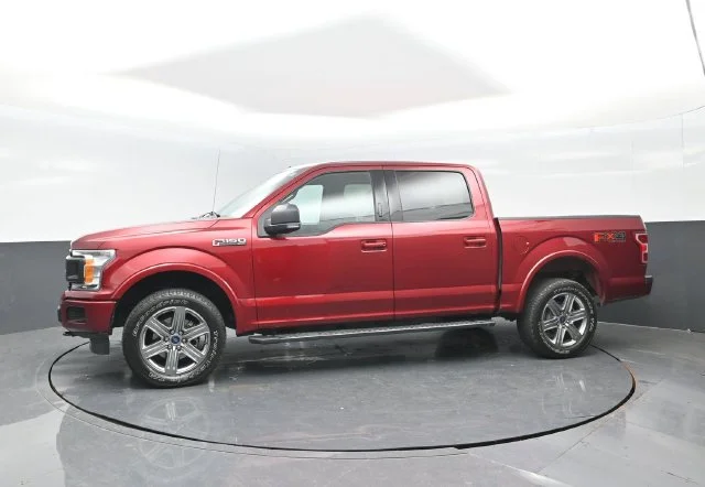 Certified Used 2019 Ruby Red Metallic Ford XLT image 4