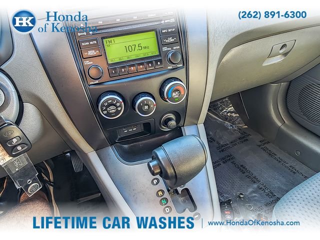 Used 2009 Dark Titanium Hyundai GLS image 15