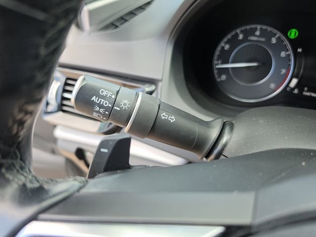 Used 2022 White Acura w/Technology Package image 25