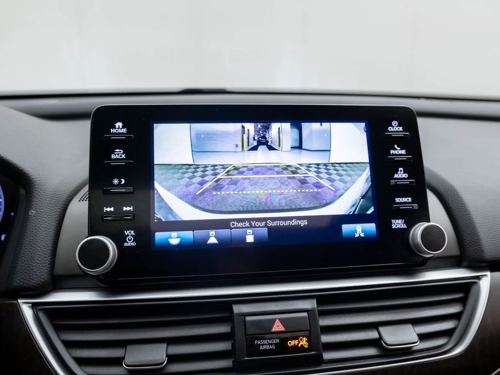 2020 Honda Accord Hybrid EX - Photo 24